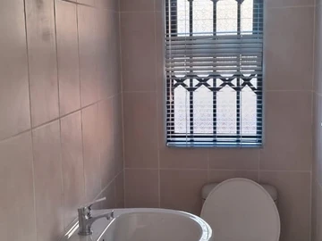 2 Bedroom Cottage