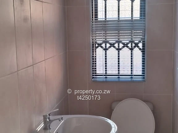 Greendale neat 2 bedroomed cottage to Rent 