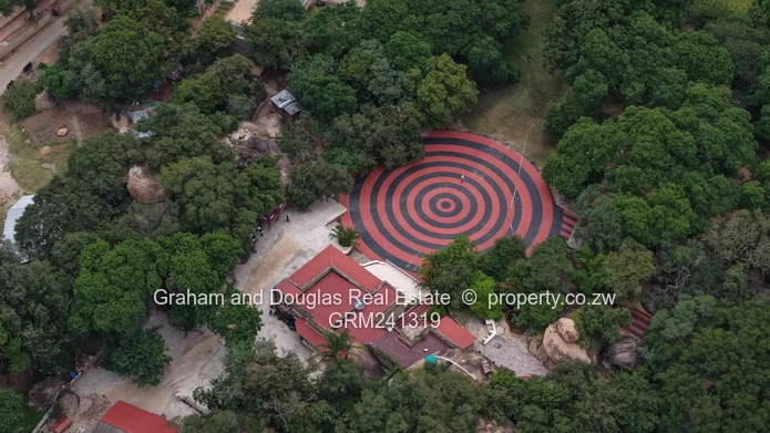 Commercial Property For Sale (Sole Mandate)