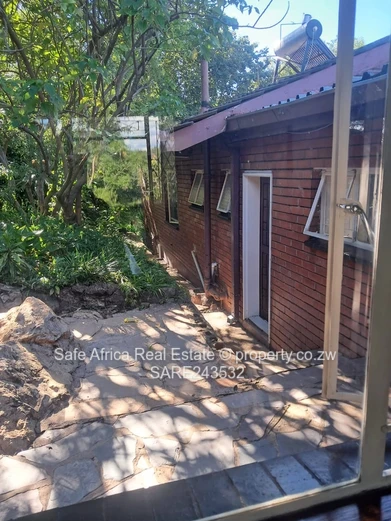 Glen Lorne House for sale – Prestigious Living in Harare North