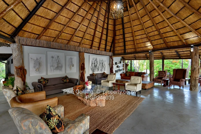 Boutique Hotel in Mica Point Kariba with Lake Views