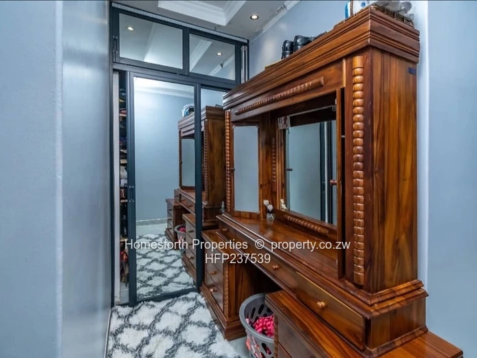 Strathaven House for Sale