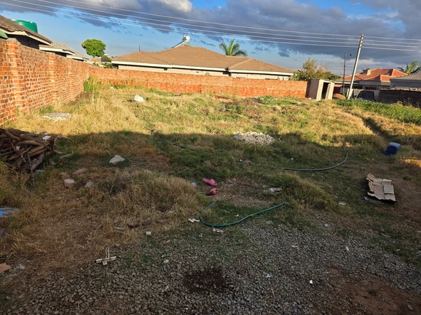 Stands & Residential Land