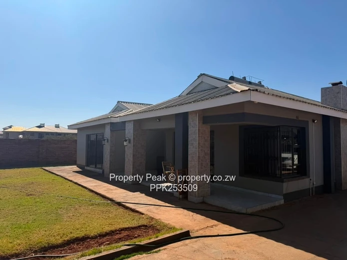 Beautiful Mount Pleasant Heights: 4-Bed with Borehole & Solar