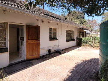 2 Bedroom Garden Flat
