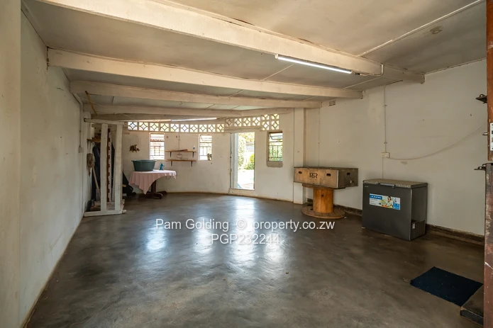 Spacious Family Home with Pool, Solar & Excellent Value in Prime Sunridge (Sole Mandate)