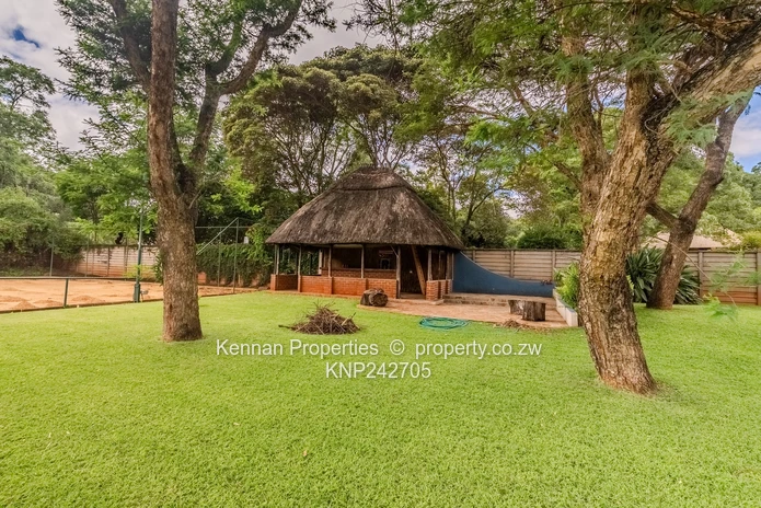 Tranquil Home, Prolific Borehole and Excellent Power! (Sole Mandate)