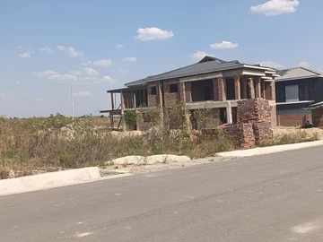 Stands & Residential Land