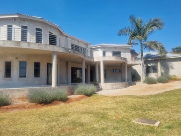 6 Bedroom Townhouse Complex