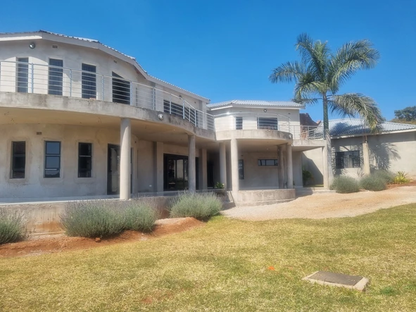 6 Bedroom Townhouse Complex