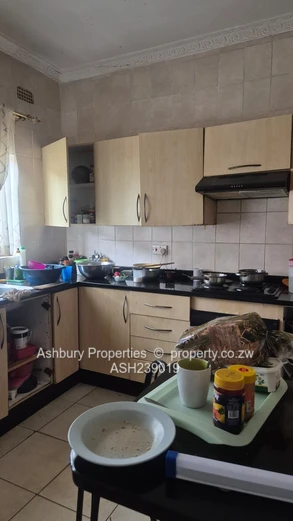 Specious Gated Community in Prospect 