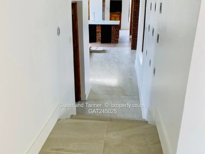 3 Bed House For Sale In Hopelyn