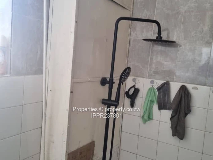 1-Bed Apartment in Avenues, Harare CBD