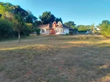 Greendale 4 Bedroomed House For Sale 