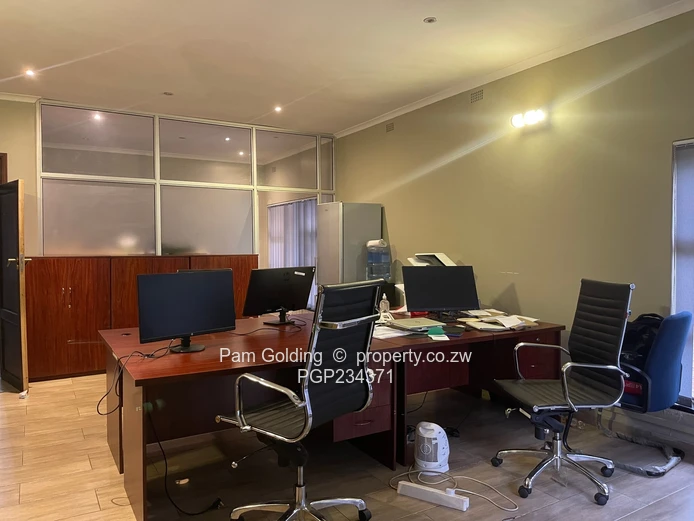 Prime Commercial Offices in Avondale 