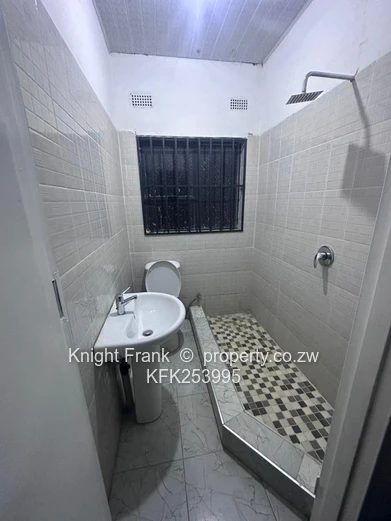 Haydon Park 3-Bed with Borehole & Paved Driveway