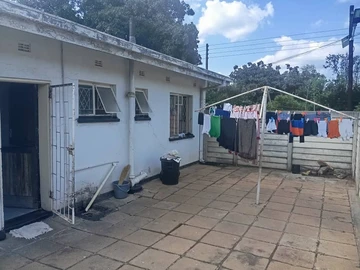 2 Bedroom Garden Flat