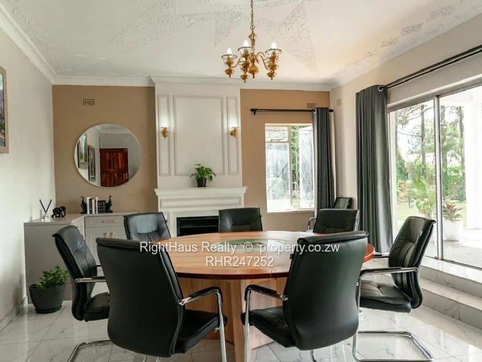 Furnished office to rent