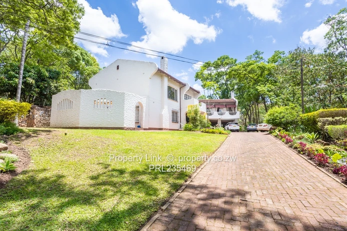 Exceptional Family Estate On Nearly 4 Acres