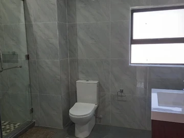 3 Bedroom Garden Flat