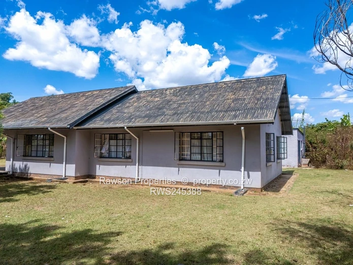 Norton Twinlakes 3 Bedroom House For Sale (Sole Mandate)