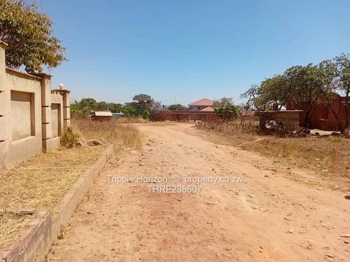 1000sqm  residential stand for sale in Crowhill Harare North. (Sole Mandate)