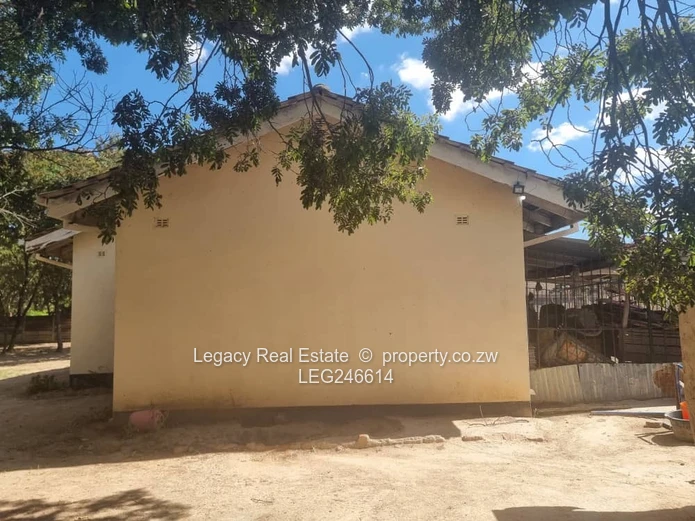 Comfortable Living Off Forbes Road,A Rare Find In Uplands Waterfalls