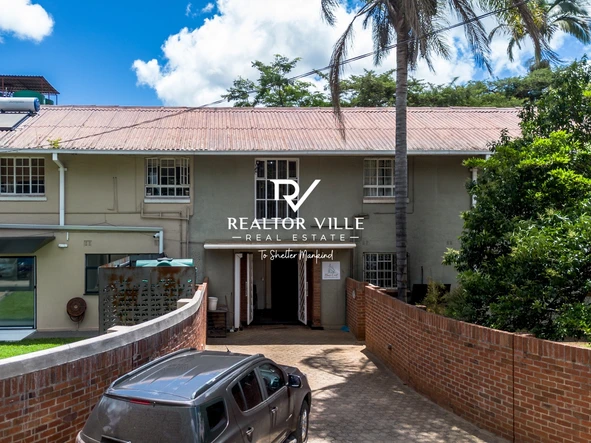 3 Bedroom Flat & Apartment