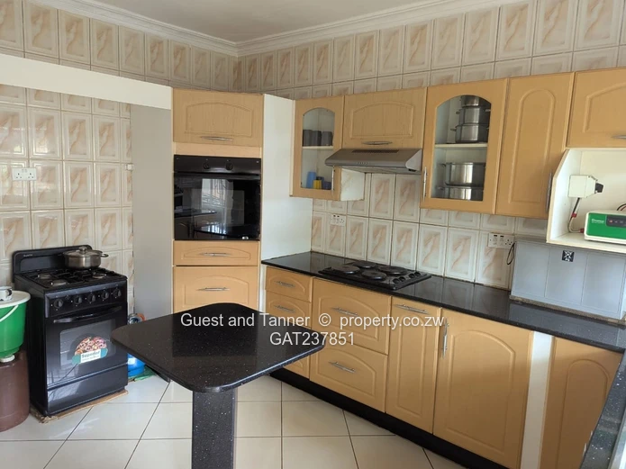 House For Sale in Bloomingdale