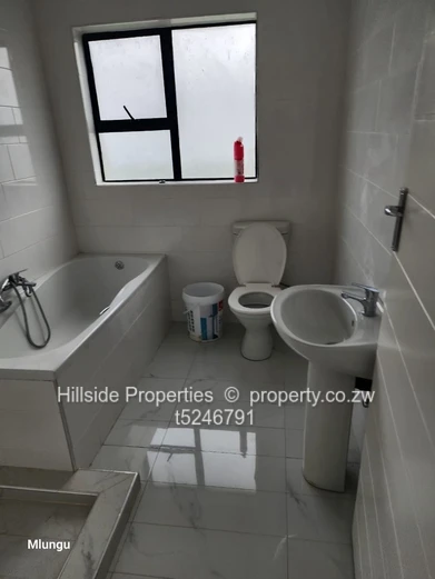 Mabvazuva 4 bedroom house for sale 