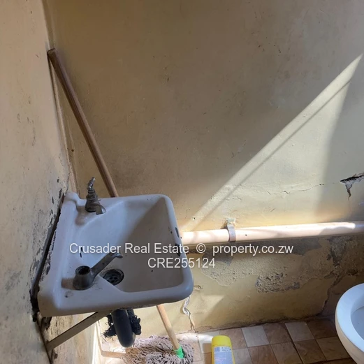A 3 bedroomed house  located in Kuwadzana extension for sale  (Sole Mandate)