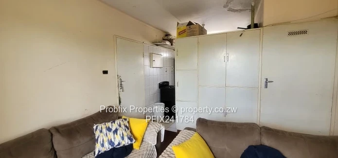 Arcadia Apartment for Sale! *