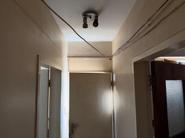 Flat & Apartment