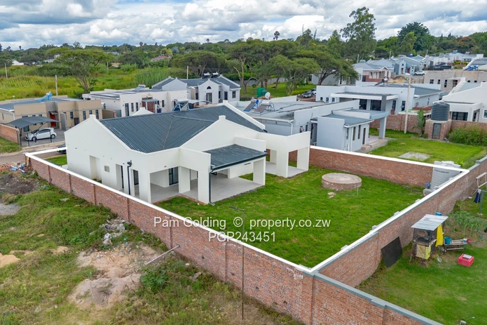 Cape Dutch Townhouse - Brand New