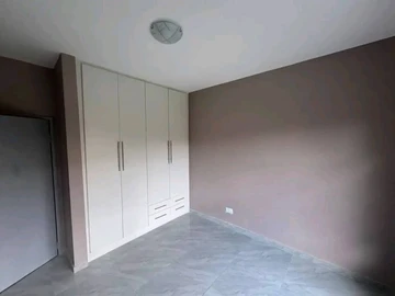 3 Bedroom Garden Flat