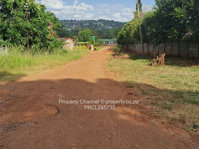 Stand For Sale In Borrowdale Brooke Ridge