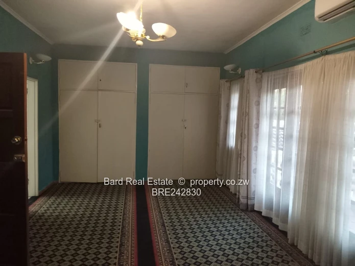 Spacious 4-Bedroom House for Rent in Prime Marlborough Location
