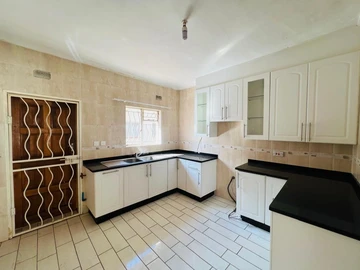 3 Bedroom Garden Flat