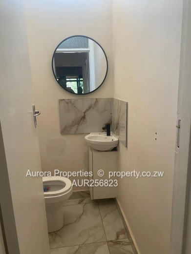To Let in Greystone Park