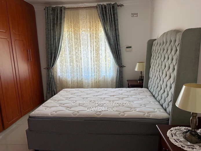 Sunny Fully-Furnished 3-Bed Cottage w/Garage & Borehole