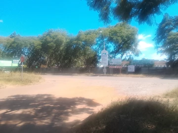 Commercial & Industrial Land