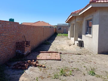 4 Bedroom Townhouse Complex