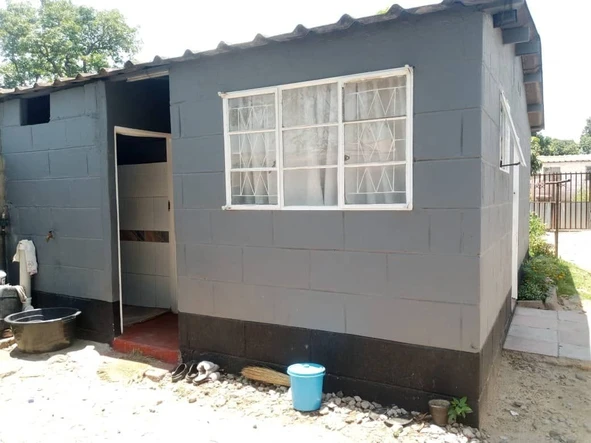 2 Bedroom House