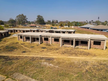 3 Bedroom Flat & Apartment