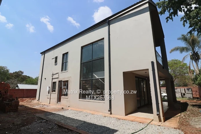 4 Bedroom Townhouses for Sale in Mt Pleasant
