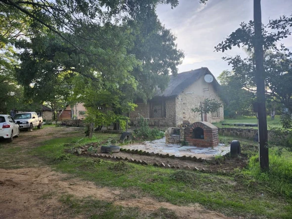 Farm & Agricultural Land