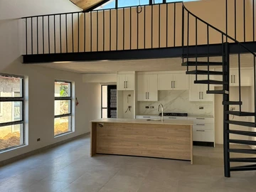 Newlands Luxury Townhouses – Only 3 Left
