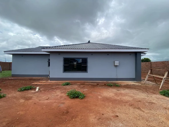 5 Bedroom House
