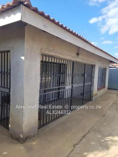 Well Built House In Budiriro