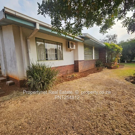The Good Old Alex Park – Classic Family Home